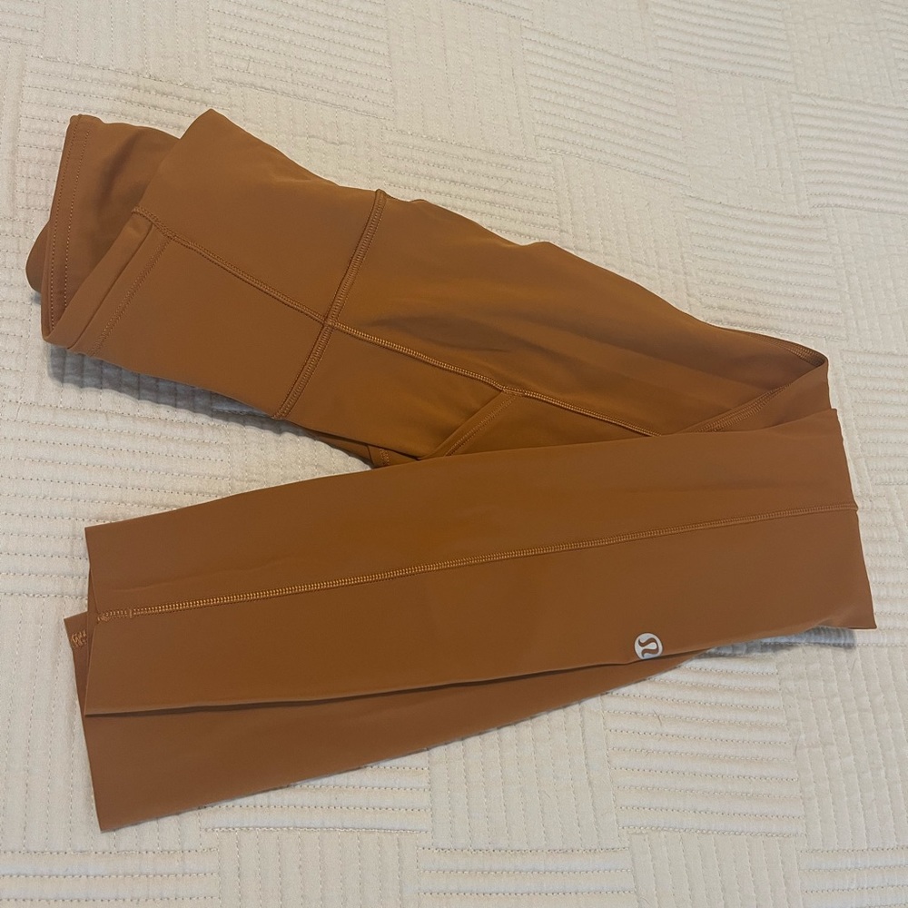 Lululemon Fast and Free high rise 25” leggings Sz 2
